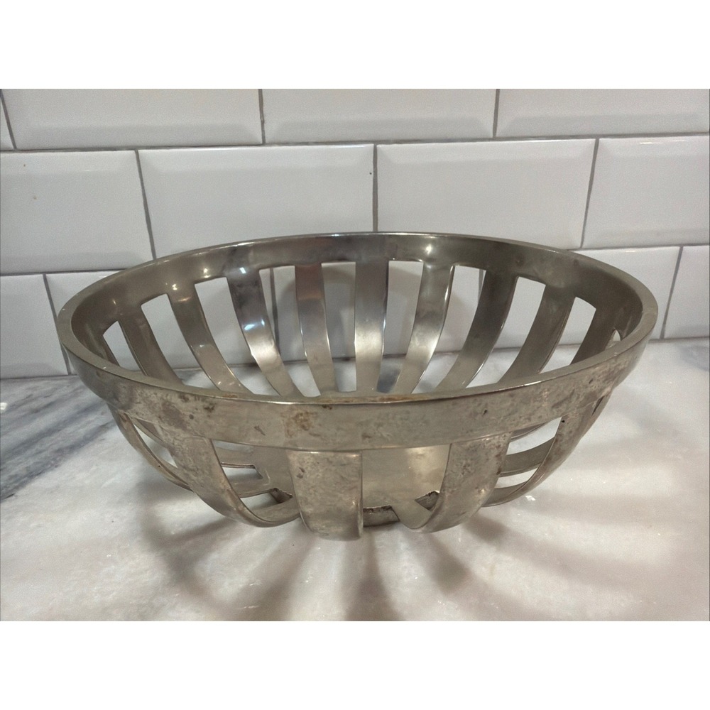Two's Company Metal/pewter Like‎ Fruit BowlES003